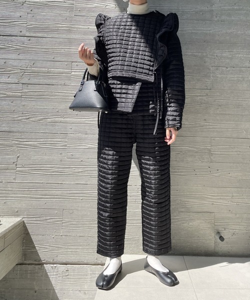 PERNA（ペルナ）の「キルティングフリルベスト（ベスト・レディース・ブラック/アイボリー/ブラウン・FREE）」の9枚目の写真