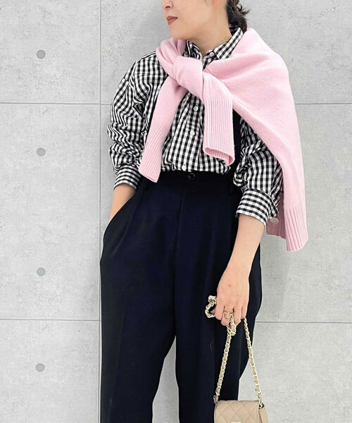 NOLLEY’S（ノーリーズ）の「◇【WEB限定カラーあり】MUSIC Vネックカーディガン（カーディガン/ボレロ・レディース・アイボリー/グレー/ベージュ/ライトグリーン/ライトブルー/ピンク/ベビーピンク/オフホワイト/ライトグレー系1/サックスブルー・38）」の11枚目の写真