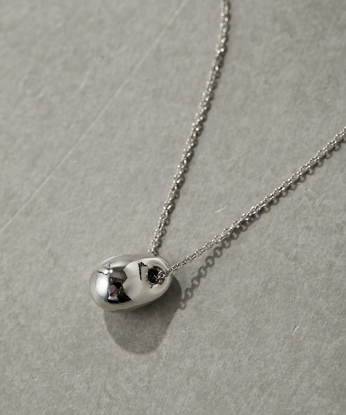 ear PAPILLONNER（イアパピヨネ）の「（WEB限定）ビーンズネックレス（ネックレス・レディース・シルバー/ゴールド・FREE）」の8枚目の写真