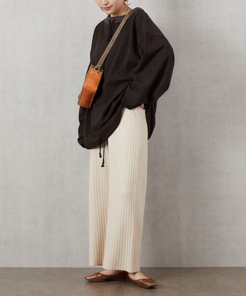 FREAK'S STORE（フリークスストア）の「▽【WEB限定】ワイドリブイージーニットパンツ（その他パンツ・レディース・ナチュラル/ブラック/ブラウン/マスタード/オリーブ・SMALL/MEDIUM）」の3枚目の写真