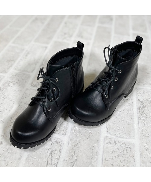 Mafmof（マフモフ）の「Mafmof(マフモフ) 雨晴れ兼用♪防水タンクソールレースアップ ブーツ（ブーツ・レディース・ブラック/グレー/ダークブラウン/アイボリー・LL/S/M/L）」の3枚目の写真