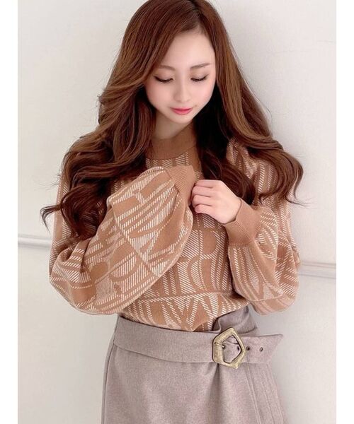 RESEXXY(リゼクシー)の「バイカラーパターンニットトップス(ニット/セーター・レディース・ブラック/ベージュ/キャメル・FREE)」の3枚目の写真