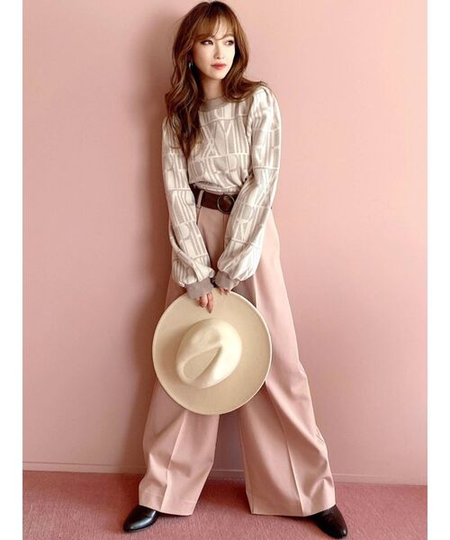 RESEXXY(リゼクシー)の「バイカラーパターンニットトップス(ニット/セーター・レディース・ブラック/ベージュ/キャメル・FREE)」の17枚目の写真