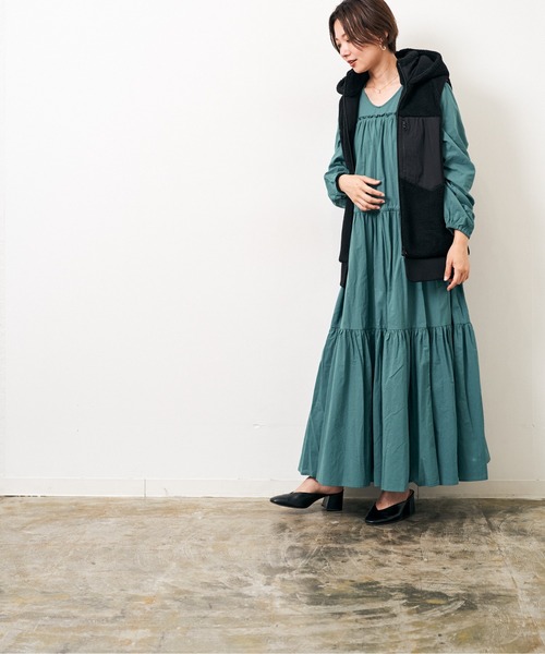 HERENCIA（ヘレンチア）の「異素材 ドッキング ボア フリース パーカ ベスト（その他アウター・レディース・グレー/カーキ/オフホワイト/ブラック・MEDIUM）」の21枚目の写真