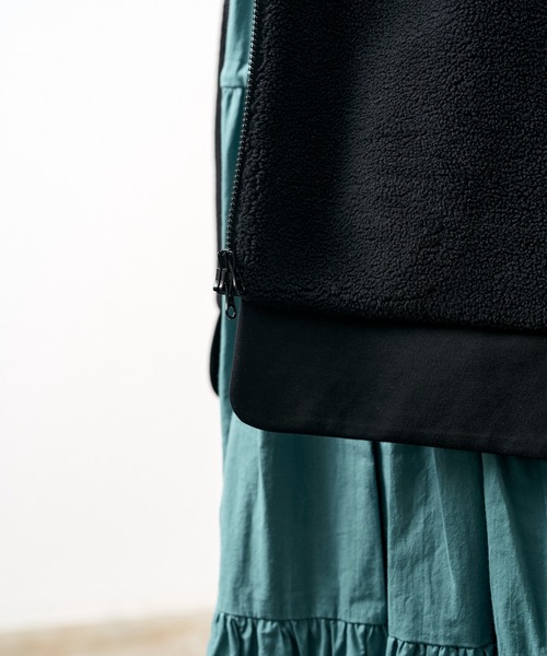 HERENCIA（ヘレンチア）の「異素材 ドッキング ボア フリース パーカ ベスト（その他アウター・レディース・グレー/カーキ/オフホワイト/ブラック・MEDIUM）」の17枚目の写真