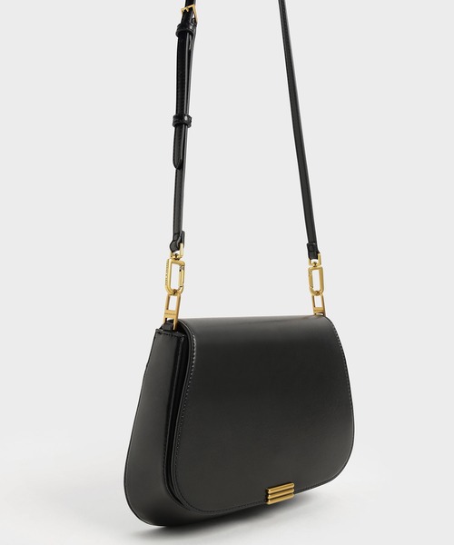 CHARLES & KEITH（チャールズ & キース）の「メタリックアクセント ショルダーバッグ / Metallic Accent Shoulder Bag（ショルダーバッグ・レディース・ブラック/レンガ/ブルー系その他4・M）」の7枚目の写真