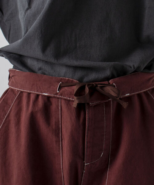 GLOSTER（グロスター）の「【GLOSTER/グロスター】コントラストステッチ コックパンツ イージーパンツ（その他パンツ・メンズ・ブラック/ワイン/キナリ・MEDIUM/LARGE）」の11枚目の写真