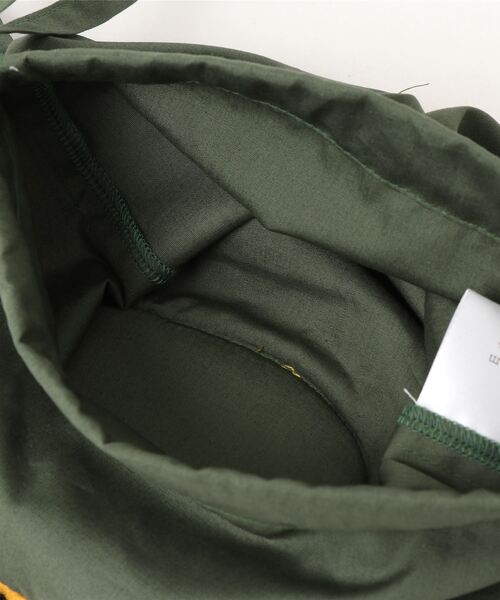 392 plusm（サンキューニプリュスエム）の「Knapsack - 731740（バックパック/リュック・レディース・ブラウン/イエロー/ホワイト×ブラック・ONE SIZE）」の7枚目の写真