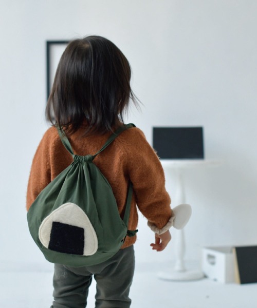 392 plusm（サンキューニプリュスエム）の「Knapsack - 731740（バックパック/リュック・レディース・ブラウン/イエロー/ホワイト×ブラック・ONE SIZE）」の2枚目の写真