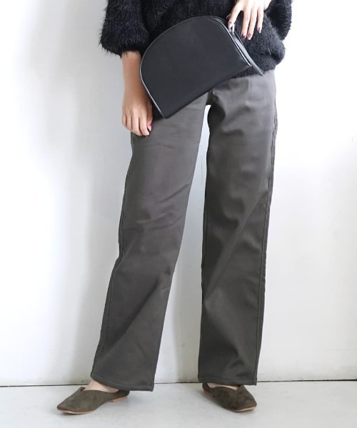 zootie（ズーティー）の「【暖・楽・美を1枚で叶える】のびのび 裏フリース ぬくぬくパンツ［ルーズフィット］（その他パンツ・レディース・ブラック/ベージュ/ブラウン/オフホワイト/カーキ/インディゴブルー/ホワイト系その他/ブラック系その他/ブラウン系その他/ブルー系その他/キャメル/チャコール・LL/S/M/L）」の5枚目の写真