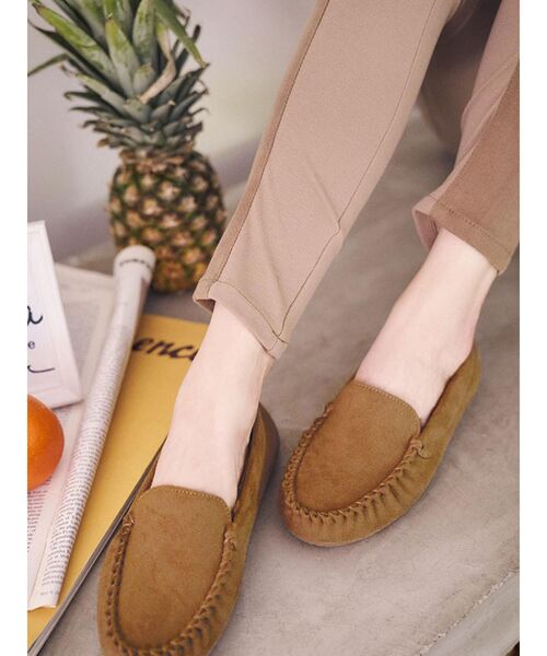 To the sea(トゥーザシー)の「プレーンモカシン(モカシン/デッキシューズ・レディース・キャメル・SMALL/MEDIUM/LARGE)」の2枚目の写真