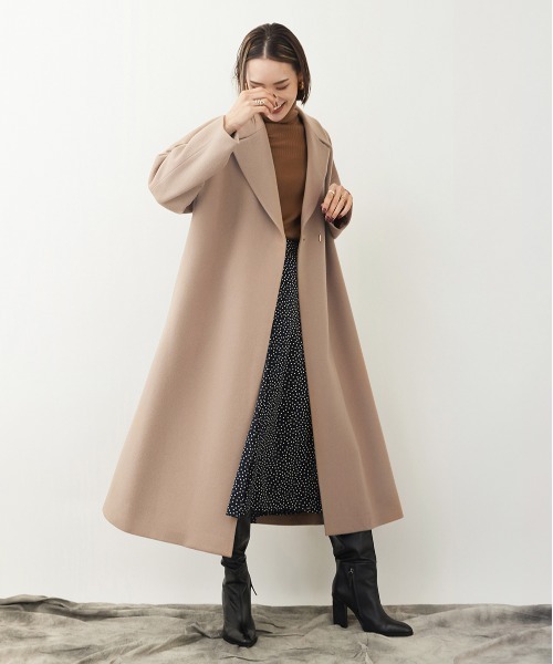 MICHEL KLEIN(ミッシェル・クラン)の「Super100'sウールビーバーロングコート(ベージュ)(チェスターコート・レディース・ベージュ・38)」の15枚目の写真