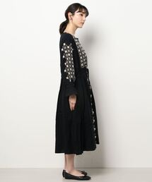 新品未使用 ツハルバイサマンサモスモス 刺繍タックワンピース