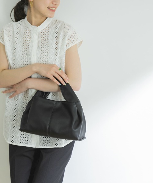 URBAN RESEARCH(アーバンリサーチ)の「サイドタックバッグ(ハンドバッグ・レディース・ブラック/ブラウン系その他・-)」の2枚目の写真