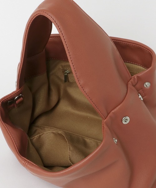 URBAN RESEARCH(アーバンリサーチ)の「サイドタックバッグ(ハンドバッグ・レディース・ブラック/ブラウン系その他・-)」の18枚目の写真