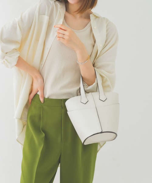 RODE SKO(ロデスコ)の「2WAYバケツショルダーバッグ(ショルダーバッグ・レディース・オフホワイト/グレー系その他/ブラック・ONE)」の7枚目の写真