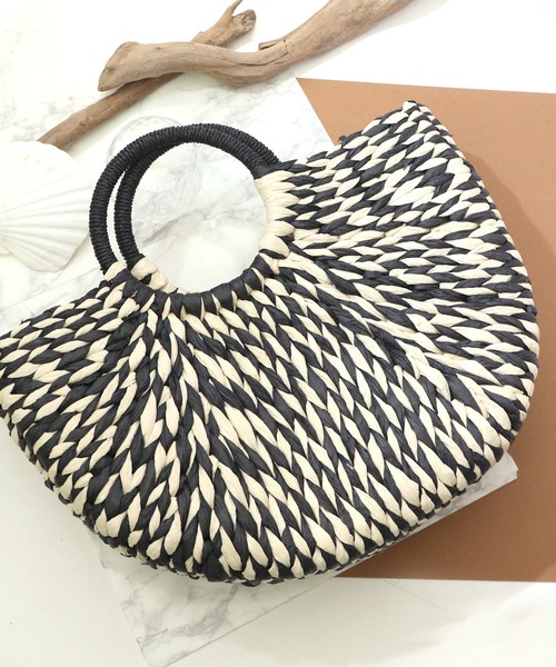 florist（フローリスト）の「セミサークル型ハンドカゴバッグ/ハンドバッグ（かごバッグ・レディース・オフホワイト/ブラック×ホワイト/ブラック/ベージュ・FREE）」の15枚目の写真