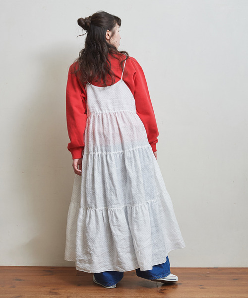 Dot&Stripes CHILD WOMAN(ドットアンドストライプス チャイルドウーマン)の「リネンピンドット ティアードキャミワンピース(ワンピース・レディース・ホワイト/ブラック・FREE)」の14枚目の写真