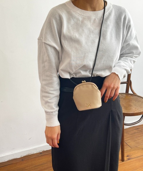 R/b nestle to BEAURE（アールビー）の「Rb ２tone ガマ口 mini Shoulder（ショルダーバッグ・レディース・ブラウン/アイボリー/ブラック/ベージュ・FREE）」の14枚目の写真