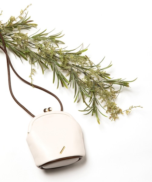 R/b nestle to BEAURE（アールビー）の「Rb ２tone ガマ口 mini Shoulder（ショルダーバッグ・レディース・ブラウン/アイボリー/ブラック/ベージュ・FREE）」の20枚目の写真