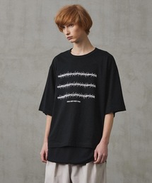 SHAREEF | "BARBED WIRE"emb. S/S BIG-T(Tシャツ/カットソー)