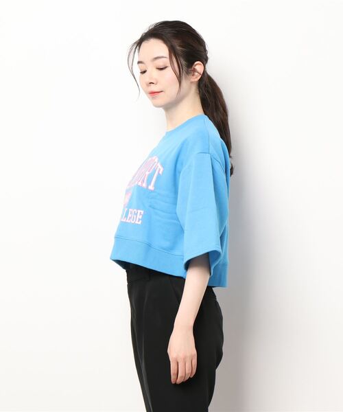 ems excite（エムズエキサイト）の「5分袖ロゴトレーナー（スウェット・レディース・チャコールグレー/ブルー/アイボリー・FREE）」の14枚目の写真