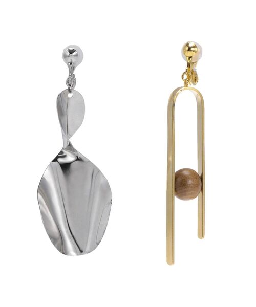 UN3D.(アンスリード)の「アシメウッドポイントイヤリング(イヤリング・レディース・その他1・FREE)」の11枚目の写真