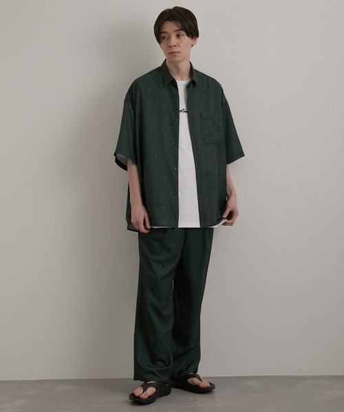 JUNRED(ジュンレッド)の「ヴィンテージアラベスクプリントワイドパンツ(その他パンツ・メンズ・ブラック系その他/グリーン・S/L/M)」の11枚目の写真