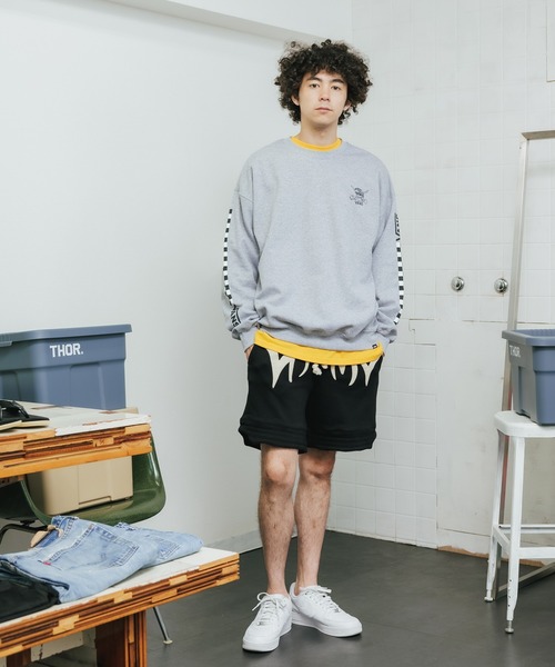 VANS（バンズ）の「ROOPTOKYO別注: VANS/ヴァンズ M PIRATE CREW SWEAT クルーネックスウェット 袖プリント（スウェット・レディース・ホワイト/ブラック/グレー・M/L/S）」の5枚目の写真