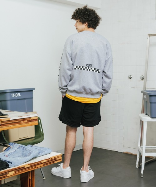 VANS（バンズ）の「ROOPTOKYO別注: VANS/ヴァンズ M PIRATE CREW SWEAT クルーネックスウェット 袖プリント（スウェット・レディース・ホワイト/ブラック/グレー・M/L/S）」の7枚目の写真
