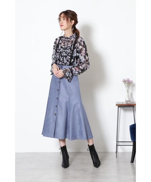 JILL STUART（ジルスチュアート）の「◆ ケリーミックスフラワーブラウス（シャツ/ブラウス・レディース・ブラック/パープル・MEDIUM/SMALL）」の4枚目の写真