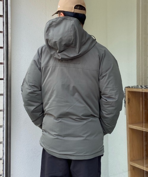 BILLABONG(ビラボン)の「BILLABONG/ビラボン ダウンジャケット 無地 BILLABONG(ビラボン)の「BILLABONG/ビラボン ダウンジャケット 無地