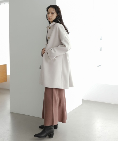 LAKOLE（ラコレ）の「ウーリーテックボタンフロントAラインコート / 281764（その他アウター・レディース・アイボリー/グレイッシュベージュ/ダークネイビー・SMALL/MEDIUM）」の4枚目の写真