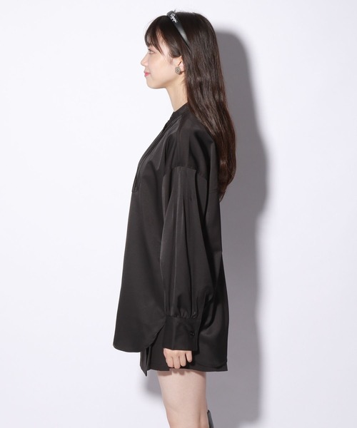 repipi armario(レピピ アルマリオ)の「バンドカラーBIGシャツ(シャツ/ブラウス・キッズ・ブラック/ホワイト・SMALL/MEDIUM/LARGE)」の6枚目の写真