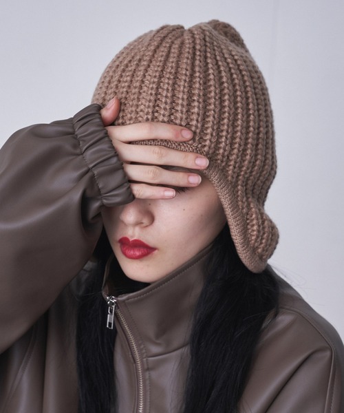 FEKETE（フェケテ）の「EARFLAPS KNIT CAP / フラップニットキャップ（ニットキャップ/ビーニー・メンズ・ベージュ/ブラウン/アイボリー/ブラック・FREE）」の4枚目の写真