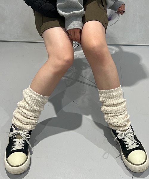 kutir(クティール)の「2wayカラーウォーマー(アームカバー・レディース・オレンジ/ブラック/オフホワイト・FREE)」の13枚目の写真