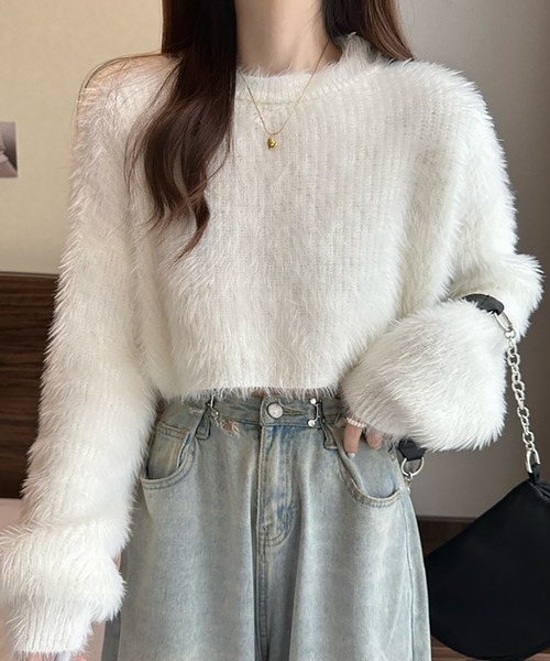 Girly Doll(ガーリードール)の「クロップド丈シャギーニット(ニット/セーター・レディース・ブルー/ホワイト/ピンク/ライトグリーン/パープル/ダークベージュ/ブラック・FREE)」の11枚目の写真