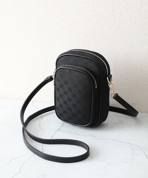 jouetie(ジュエティ)の「【jouetie/ジュエティ】JJモノグラムジャガード縦長ポシェット(ショルダーバッグ・レディース・アイボリー/ブラック/ベージュ/ダークブルー/キャメル・FREE)」の6枚目の写真
