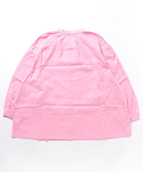 A BOND(アボンド)の「バンドカラーギャザーシャツ/おとな(シャツ/ブラウス・レディース・チャコール/ベージュ/ライトグリーン/ピンク・160cm)」の5枚目の写真