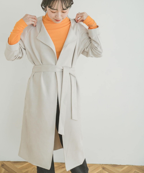 ITEMS URBANRESEARCH（アイテムズ アーバンリサーチ）の「フェイクスエードガウンコート（ノーカラーコート・レディース・アイボリー/モカ/ブラウン・FREE）」の18枚目の写真