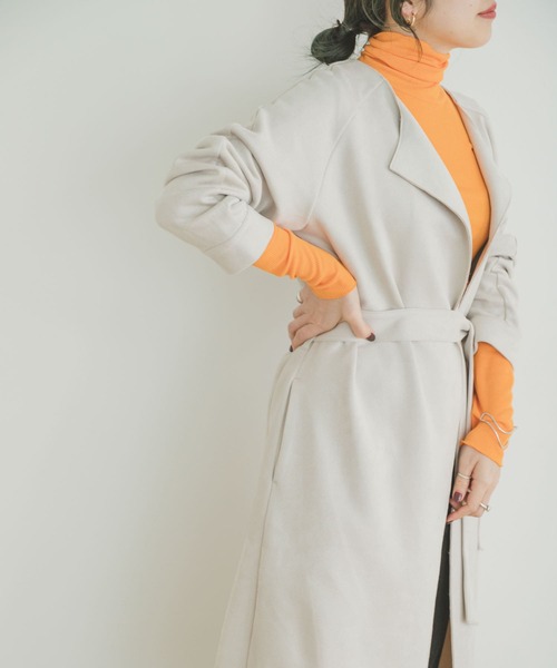 ITEMS URBANRESEARCH（アイテムズ アーバンリサーチ）の「フェイクスエードガウンコート（ノーカラーコート・レディース・アイボリー/モカ/ブラウン・FREE）」の20枚目の写真