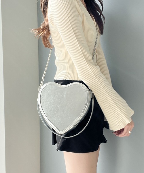 Heather（ヘザー）の「袖フレアピタニットカーディガン　193494（カーディガン/ボレロ・レディース・アイボリー/ネイビー/イエロー/パープル・FREE）」の10枚目の写真