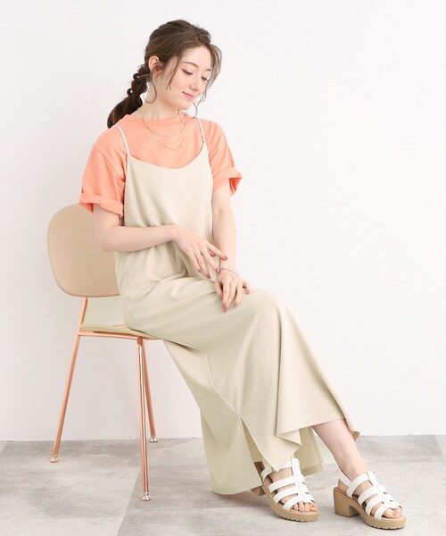 Cutie Blonde(キューティーブロンド)の「◆レースアップ キャミワンピース(ワンピース・レディース・ブラック/ナチュラル/ブルー・00)」の2枚目の写真