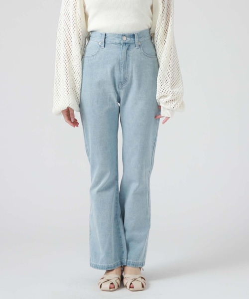 archives（アルシーヴ）の「タイトフレアデニム（デニムパンツ・レディース・サックスブルー/ブルー・SMALL/MEDIUM）」の17枚目の写真