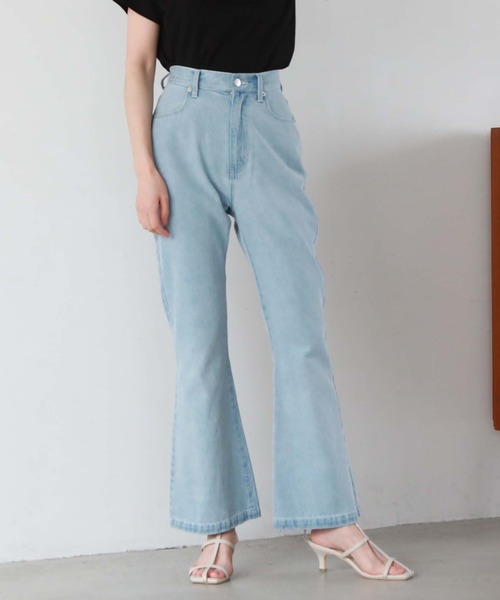 archives（アルシーヴ）の「タイトフレアデニム（デニムパンツ・レディース・サックスブルー/ブルー・SMALL/MEDIUM）」の22枚目の写真