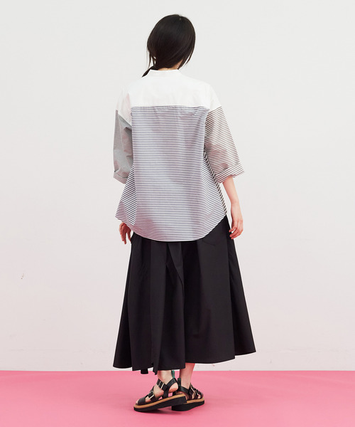 FRAPBOIS（フラボア）の「ボーダーシャツ（シャツ/ブラウス・レディース・グレー/マルチ・1/2）」の9枚目の写真