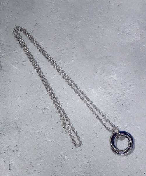 SBG（エスビー）の「SBG 3連リングネックレス（ネックレス・メンズ・シルバー×ブラック/シルバー×ブルー/シルバー系その他/シルバー×ゴールド・FREE）」の6枚目の写真