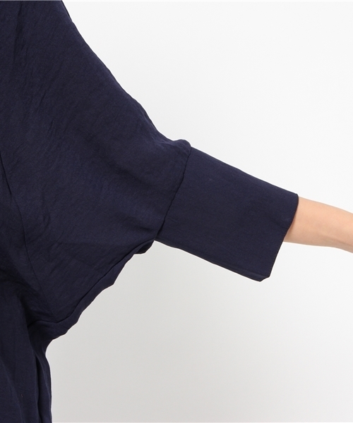 mystic（ミスティック）の「衿フリルVプルオーバー（シャツ/ブラウス・レディース・オフホワイト/ネイビー/ブラック・ﾌﾘ-）」の9枚目の写真