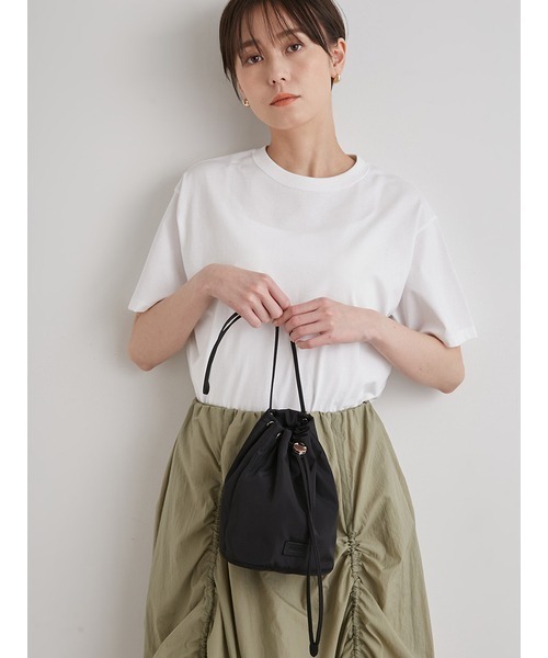 emmi(エミ)の「【emmi atelier】2way巾着バッグ(ショルダーバッグ・レディース・パープル/ライム/ブラック・FREE)」の1枚目の写真