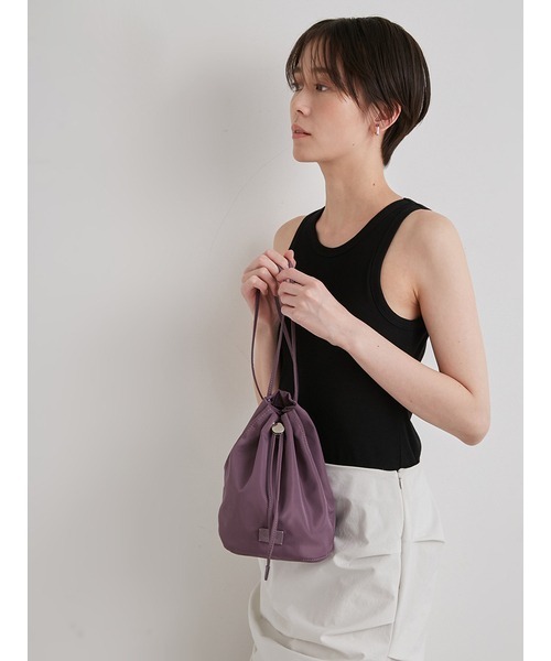 emmi(エミ)の「【emmi atelier】2way巾着バッグ(ショルダーバッグ・レディース・パープル/ライム/ブラック・FREE)」の19枚目の写真